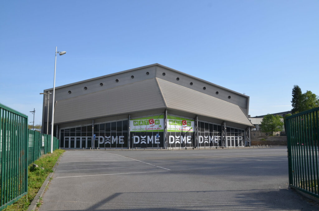 Indoor arena Dôme in Charleroi evacuated due to false bomb threat