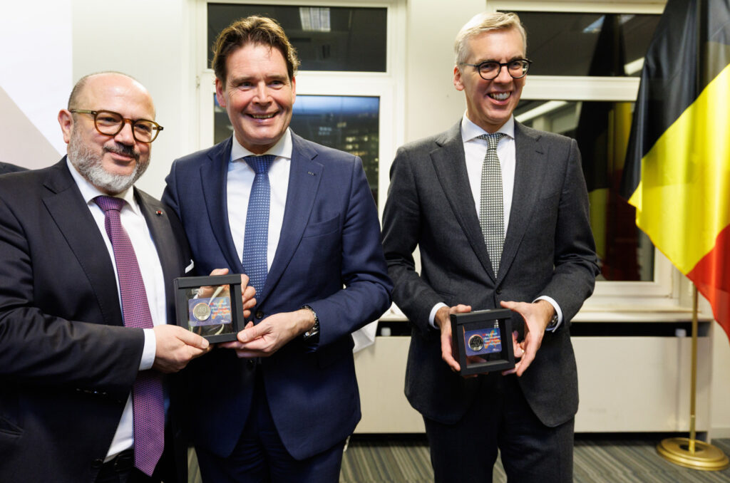 Benelux ministers mark 40th anniversary of Schengen Agreement