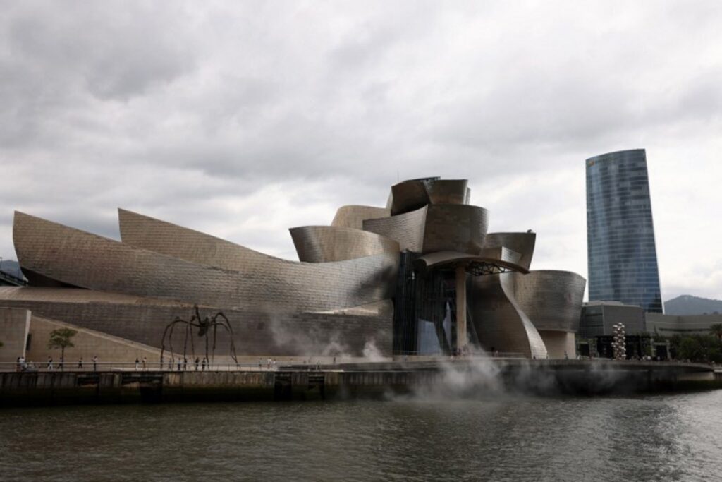 Renowned US-Canadian architect Frank Gehry has died