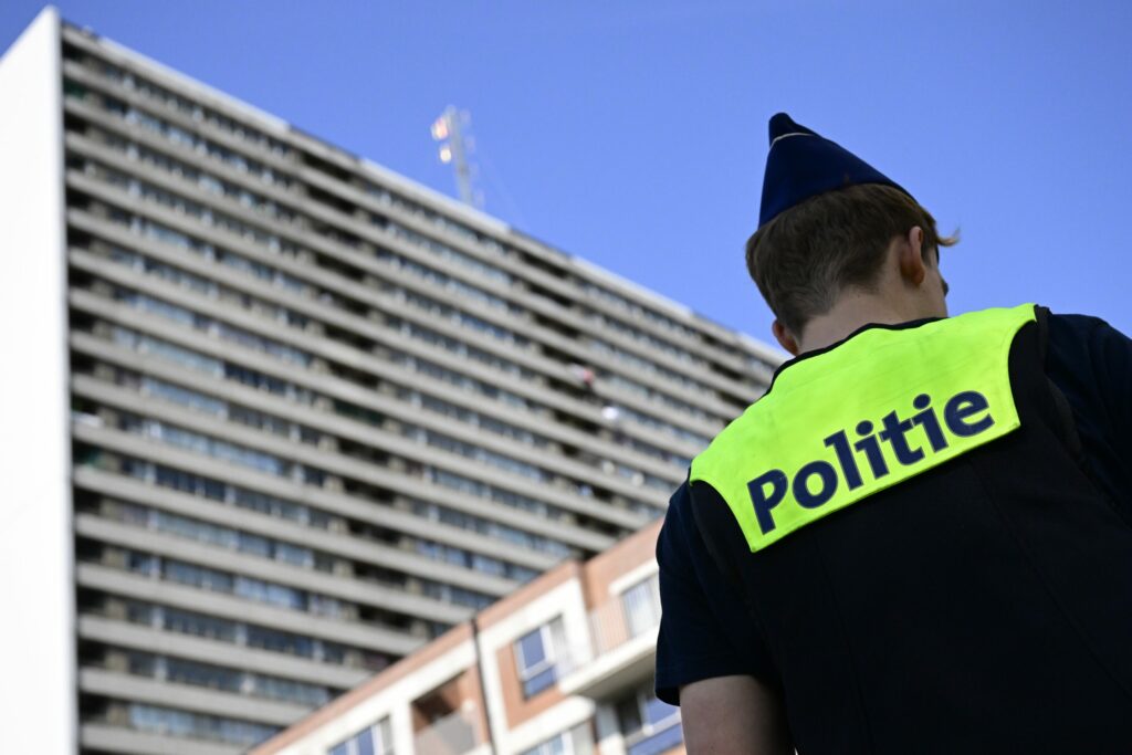 Most Flemish mayors say they cannot handle local safety problems, survey finds