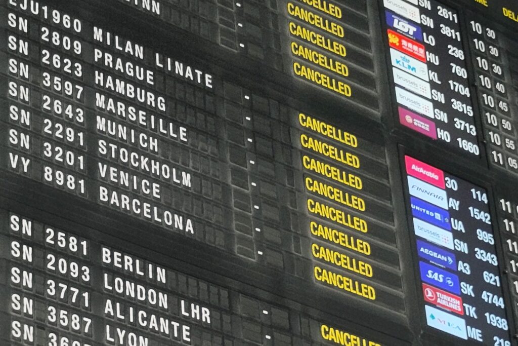German airports warn about 'millions' of cancelled flights