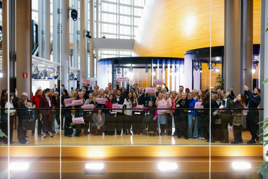 European Parliament calls for EU solidarity mechanism for safe abortion