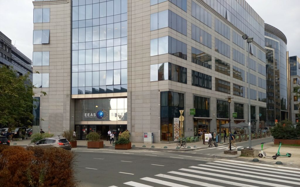 European Commission refuses to disclose tender evaluation of College of Europe