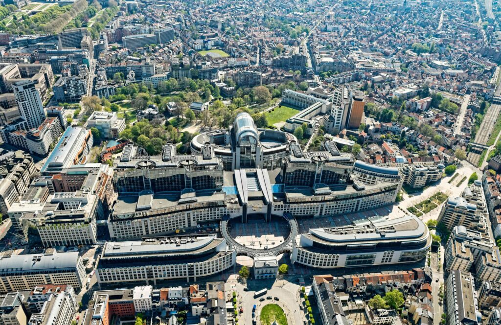 US tech giant Amazon finally faces EU lawmakers over warehouse conditions