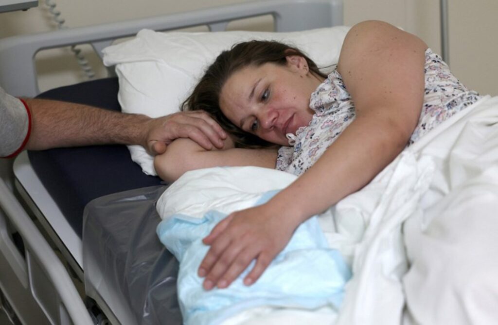 Fertility rate continues to fall in Belgium, while the age of childbirth rises