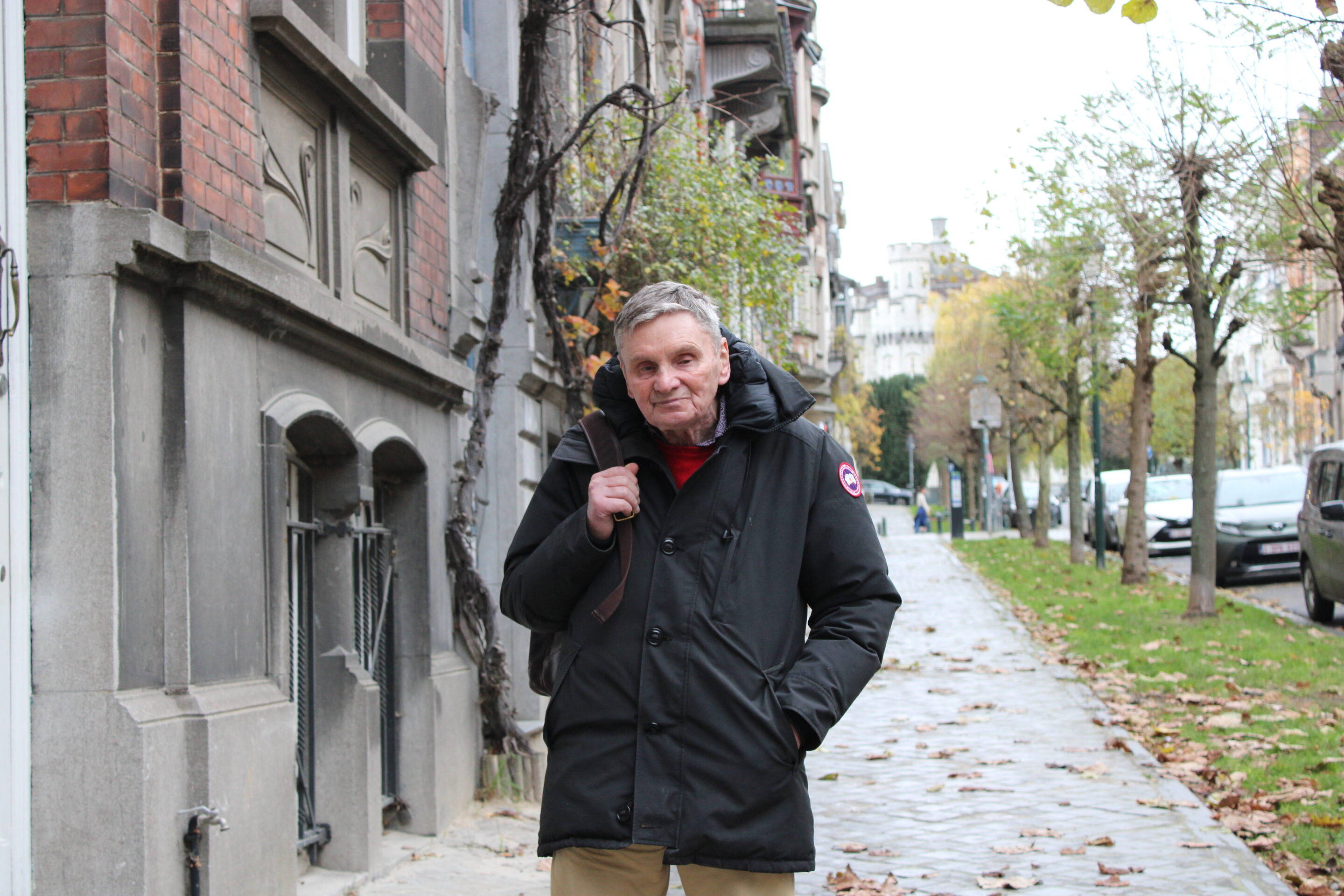 The 81-year-old Brussels director who came back from the dead