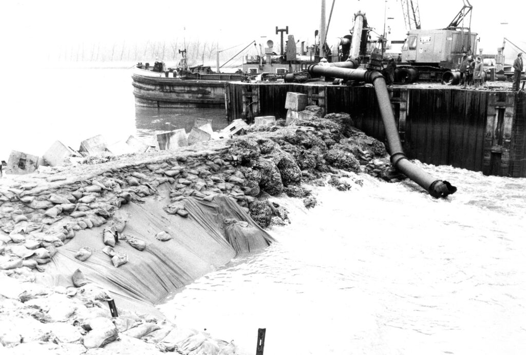 Flemish village commemorates 50th anniversary of floods