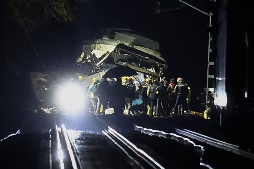 Spain: At least one dead and several injured in new train crash
