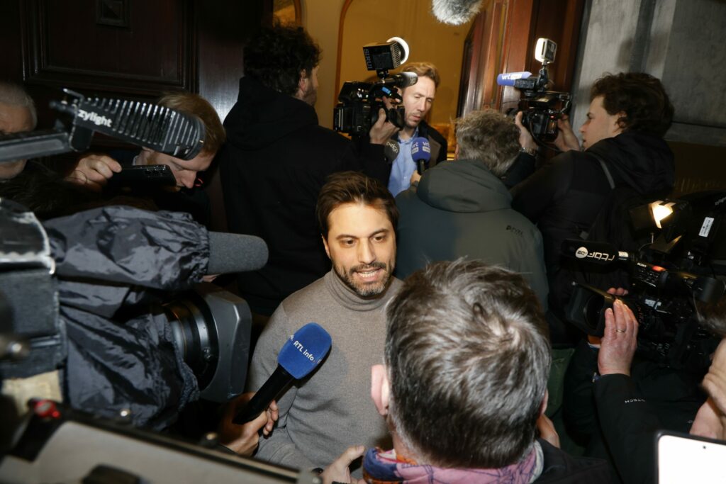 White smoke: Brussels finally has a new government