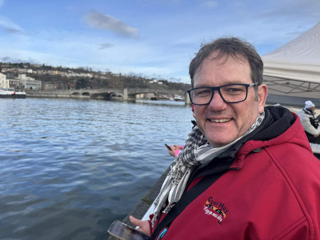 Record turnout for Meuse winter crossing in Huy