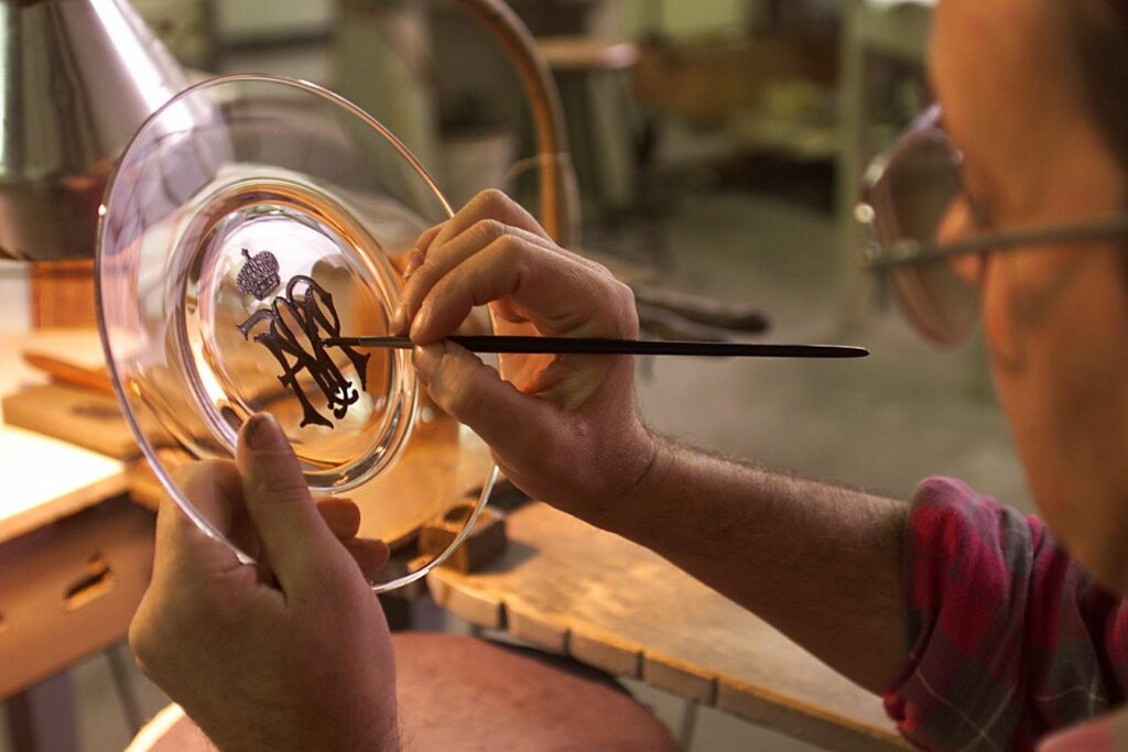 Charleroi hosts exhibition on Art Deco and its historic glassworks factory