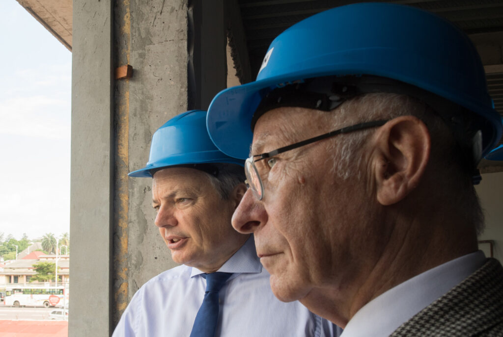 Two people close to Didier Reynders charged in money laundering case