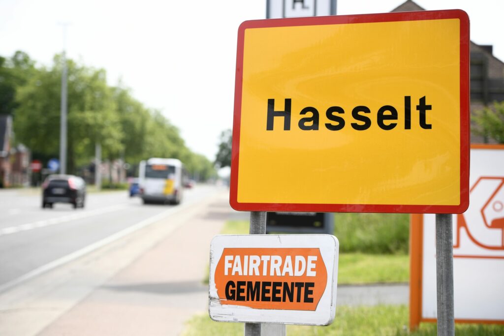 Suspected burglar held after crashing car in field during police chase