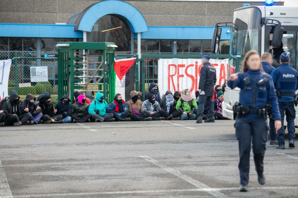 Elbit Systems subsidiary in Belgium sues activists for factory blockade