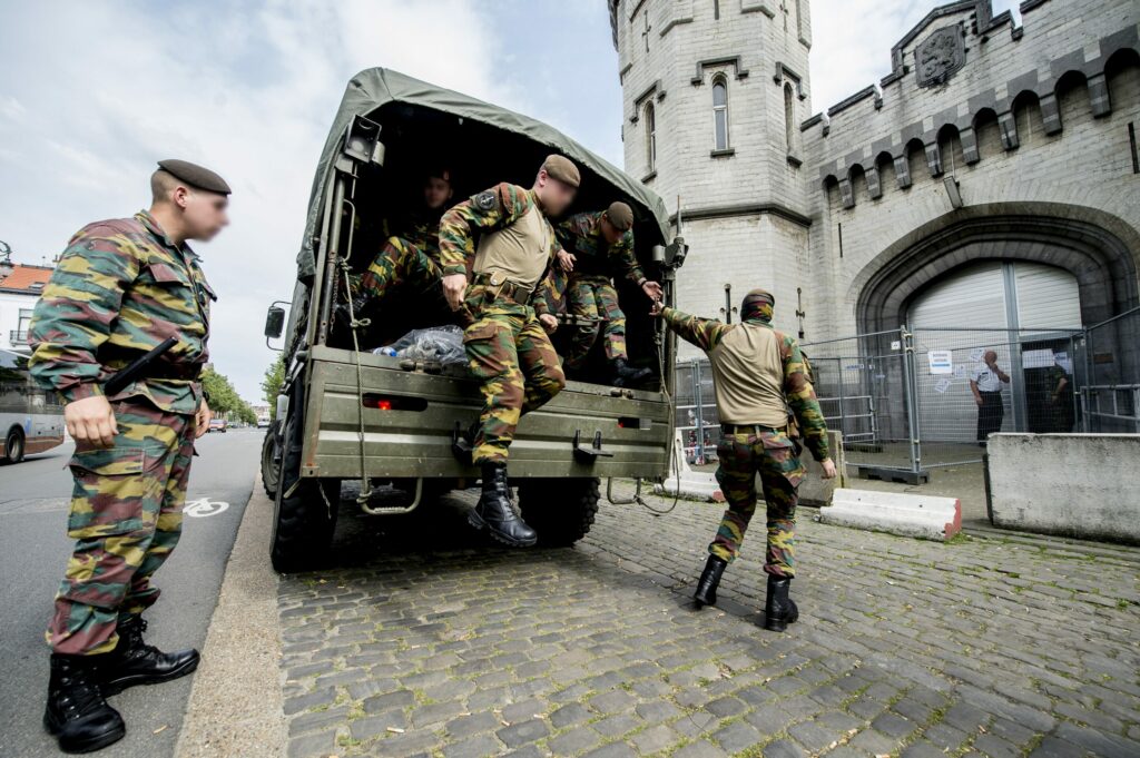 Belgian Defence Minister not against using army to guard prisons