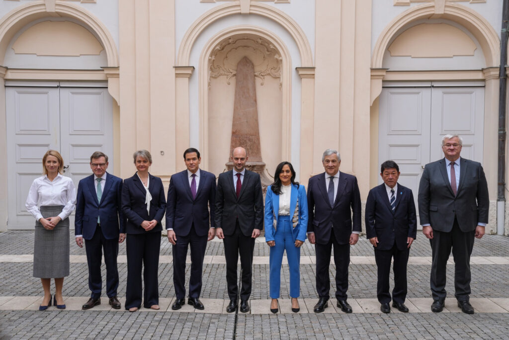 G7 demands 'strong and prosperous Ukraine' at Munich Security Conference