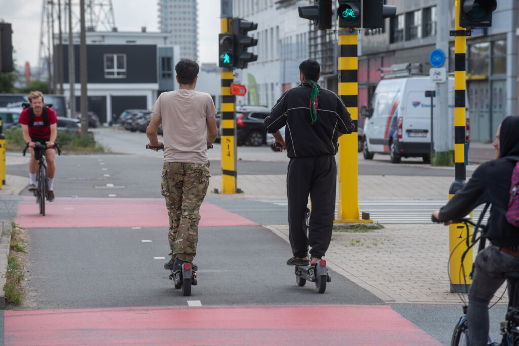 Many e-scooters on sale in Belgium do not meet safety standards