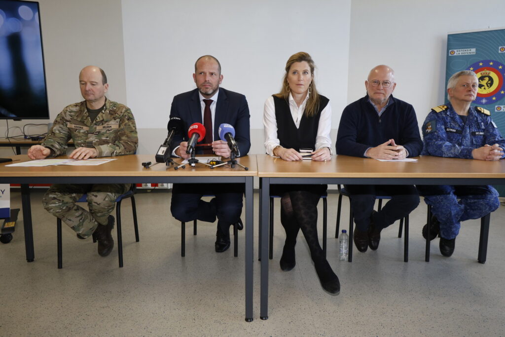 Defence Minister Francken expects Russian repercussions