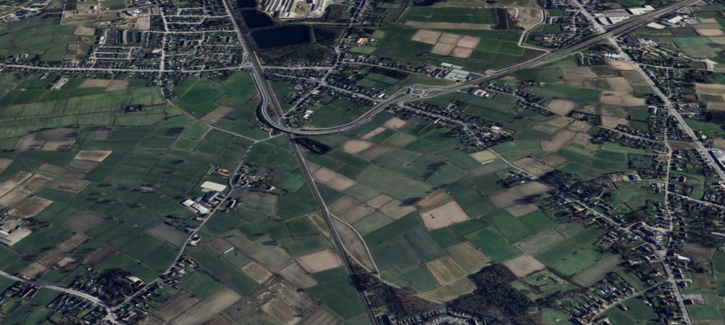 Woman, 19, dies in crash after dropping her mother at the airport