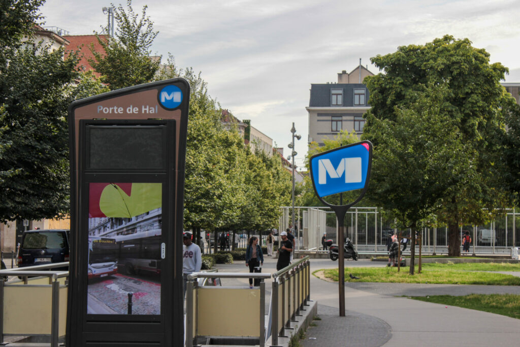 Child hit by bus in Brussels has hip and pelvis partly removed