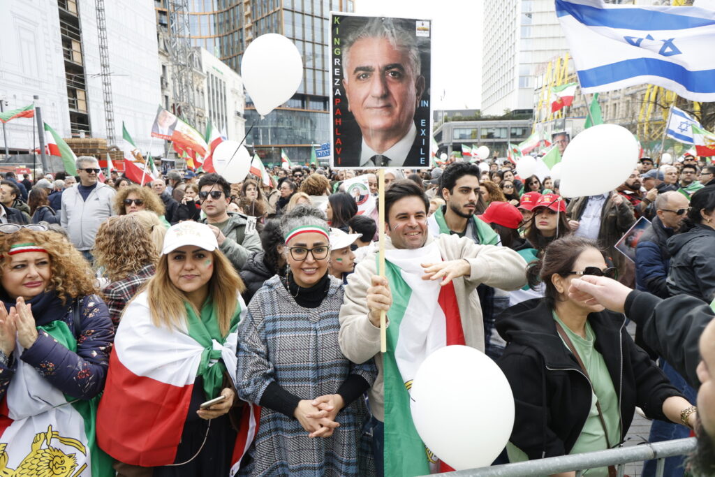 Hundreds from Iranian diaspora gather in Brussels
