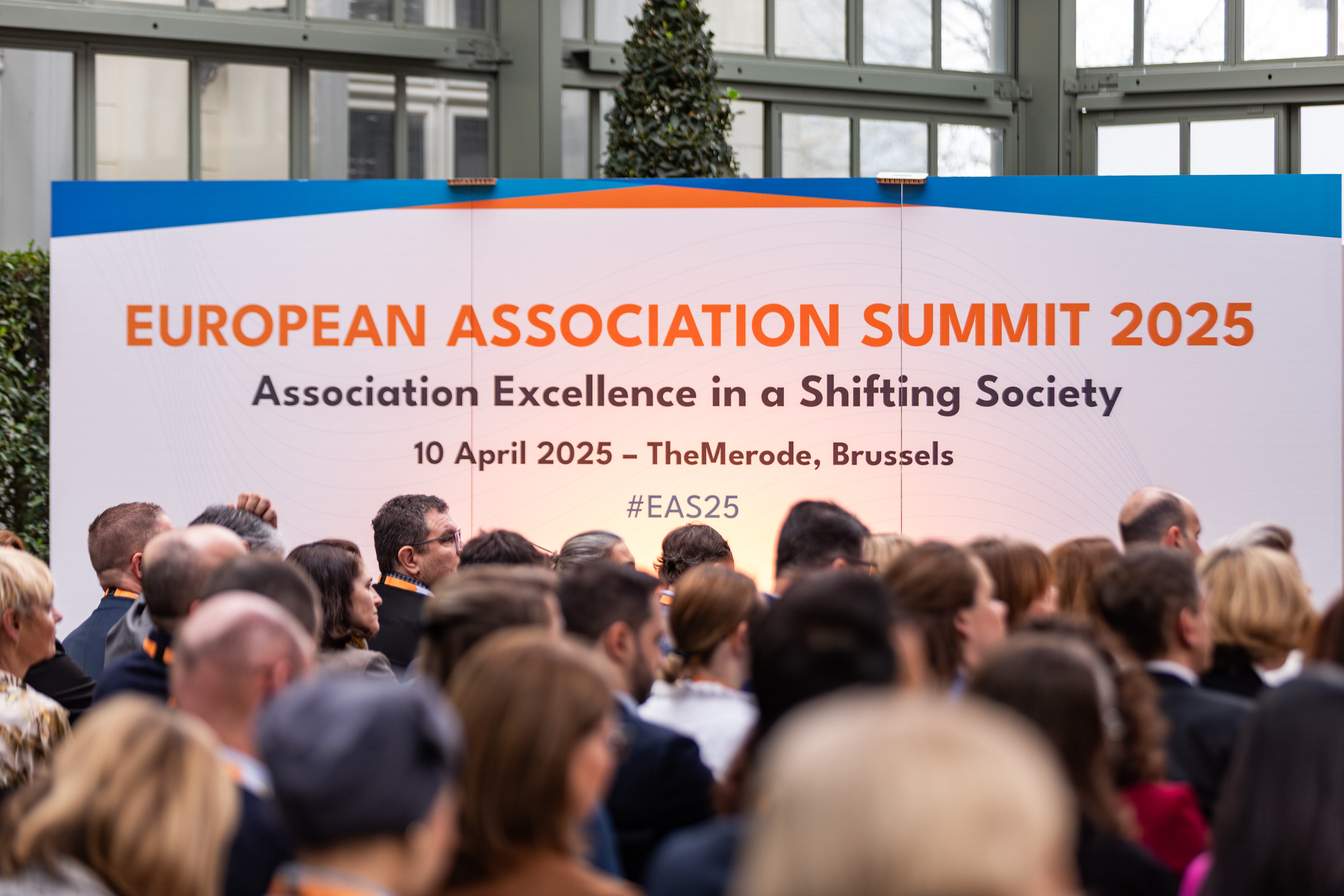 Who leads the leaders? Inside the European Association Summit