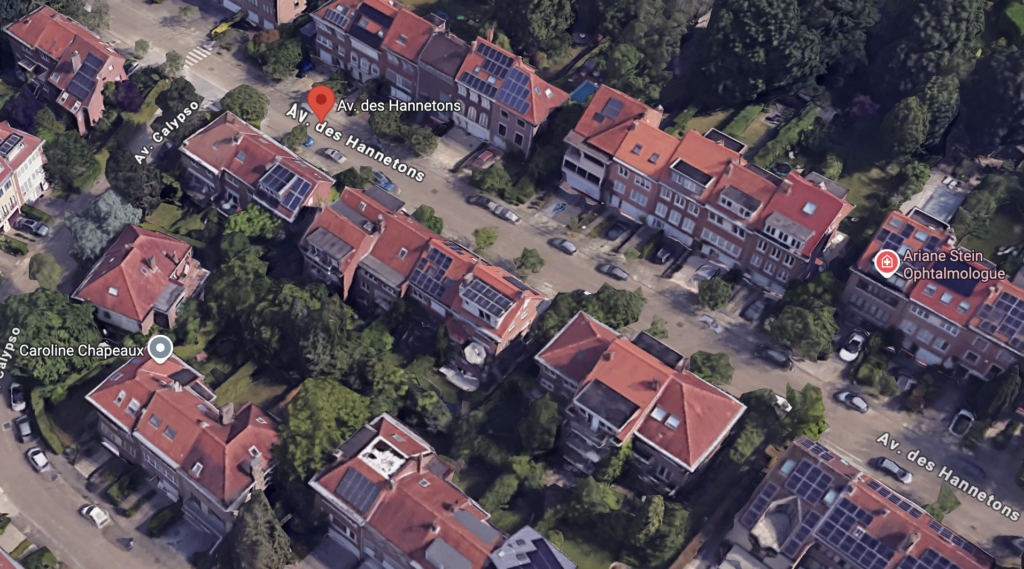 Unconscious elderly man rescued from burning house in Brussels