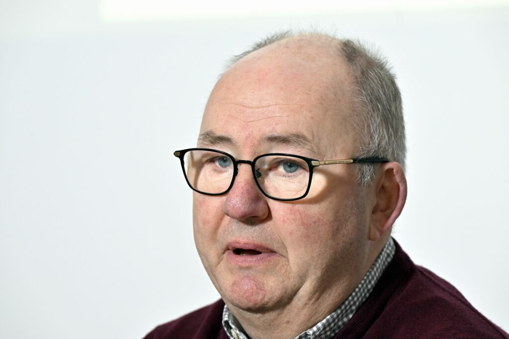 Sports coach convicted of sexually abusing young basketball players avoids jail on appeal