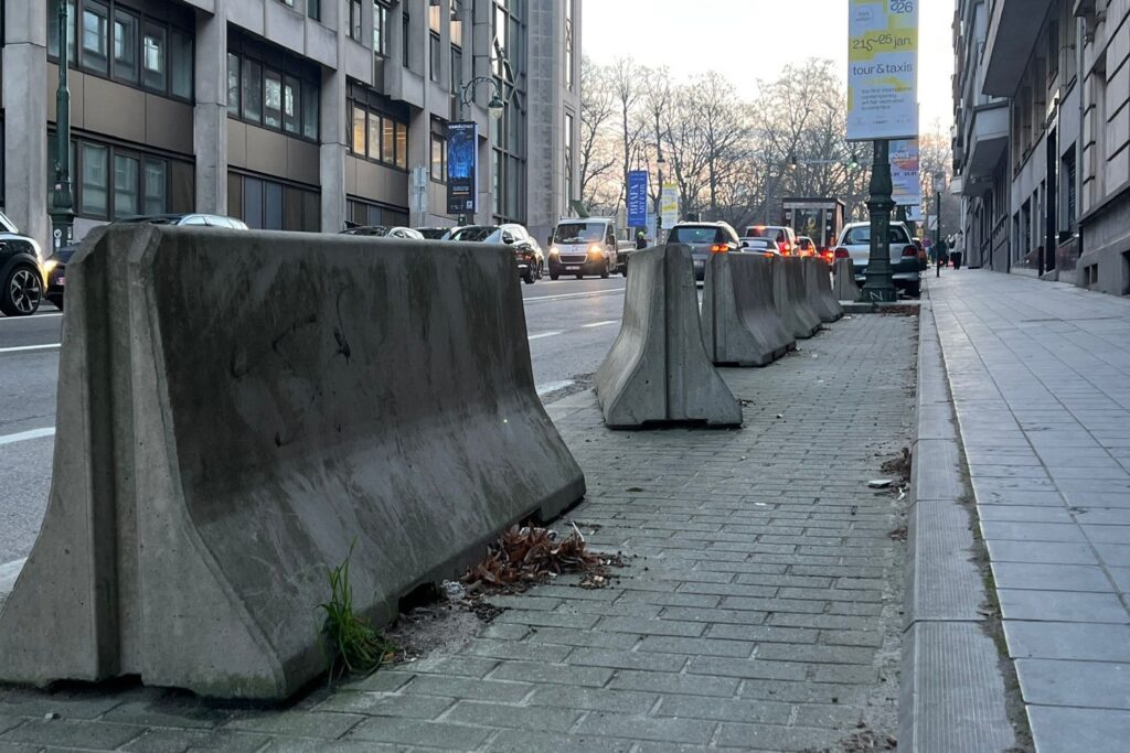 ‘Brussels is beautiful – let’s show it’: Region begins removing thousands of concrete blocks