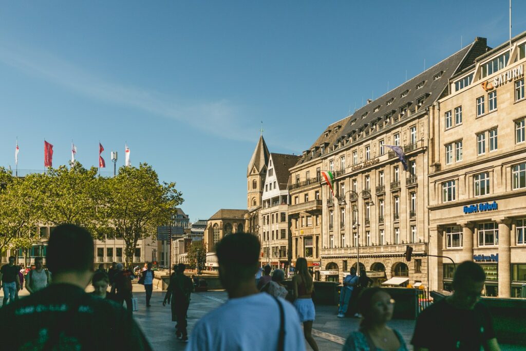 Rising costs and tighter loans deepen economic strains for euro area firms