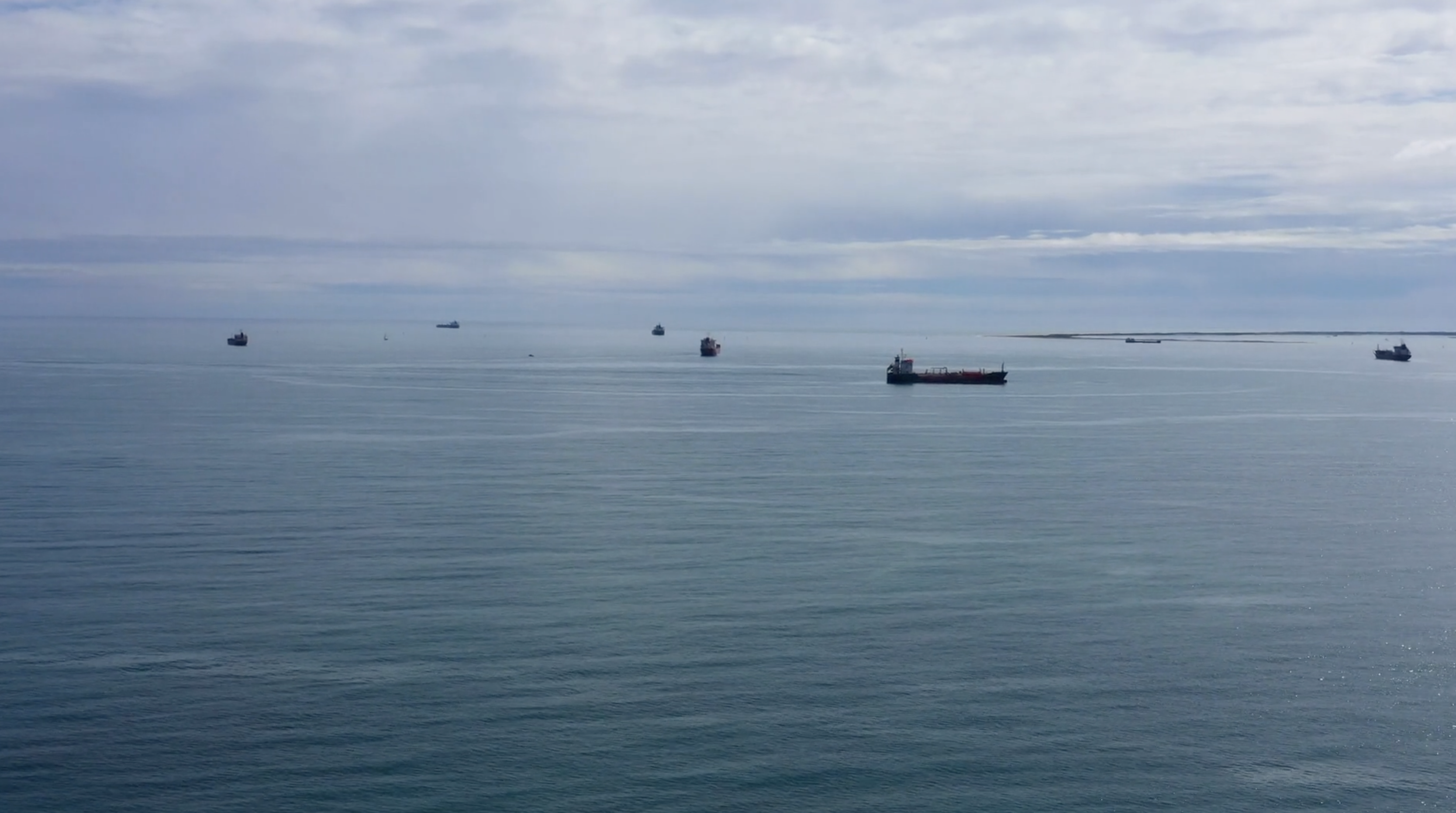 Cap or no cap? The energy bill dilemma