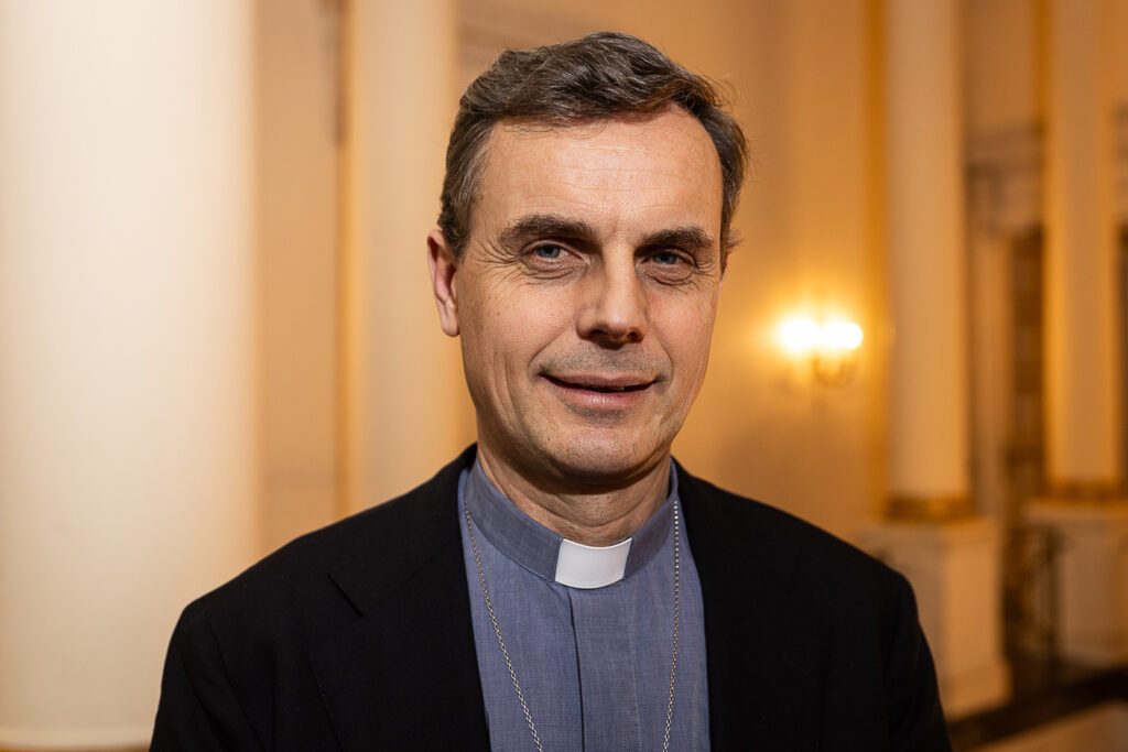 Mechelen-Brussels Archbishop makes preserving international law central in Easter vigil speech