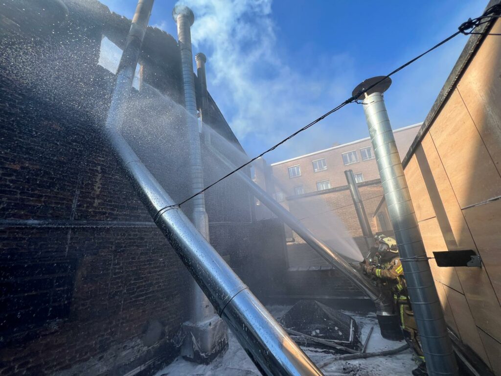 Bakery on fire in Saint-Josse