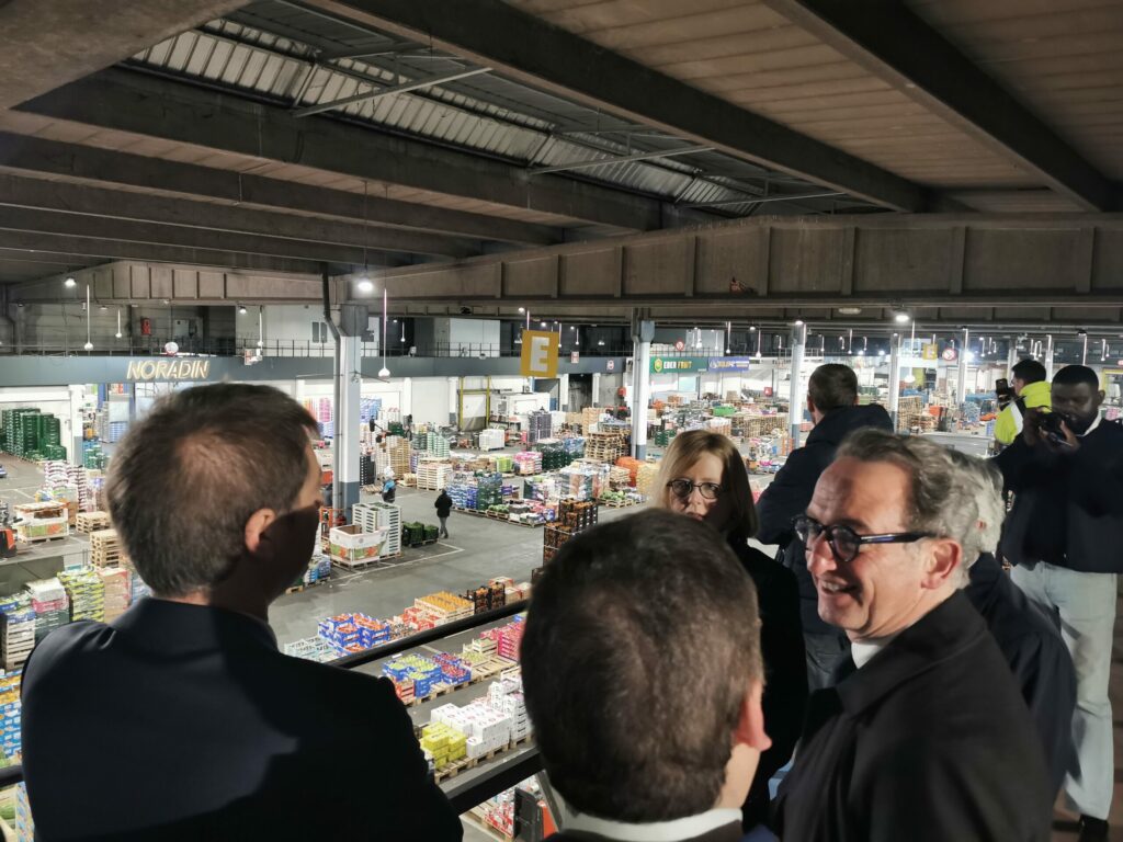 Early-morning market lauded as the 'fridge of Brussels'
