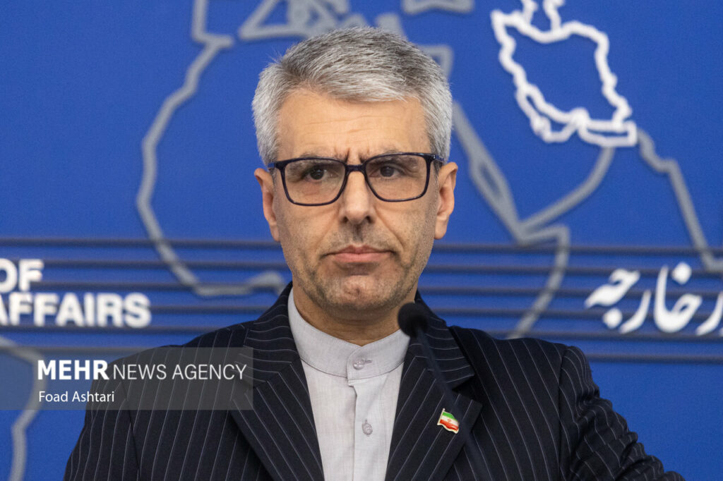 Iran denies agreeing to transfer enriched uranium