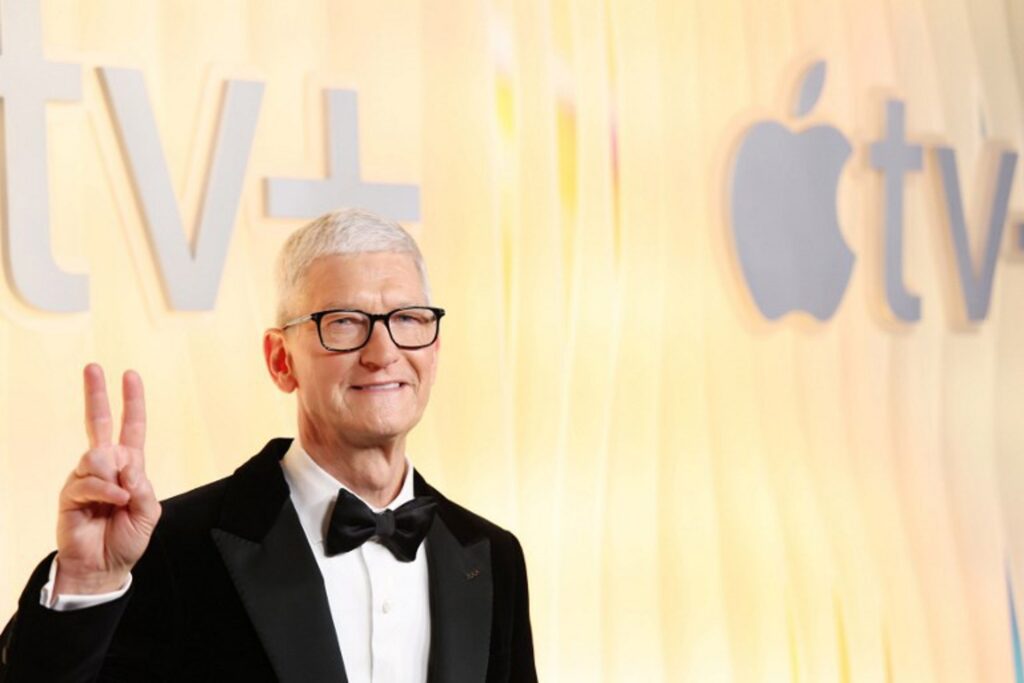 Tim Cook steps down as Apple's CEO