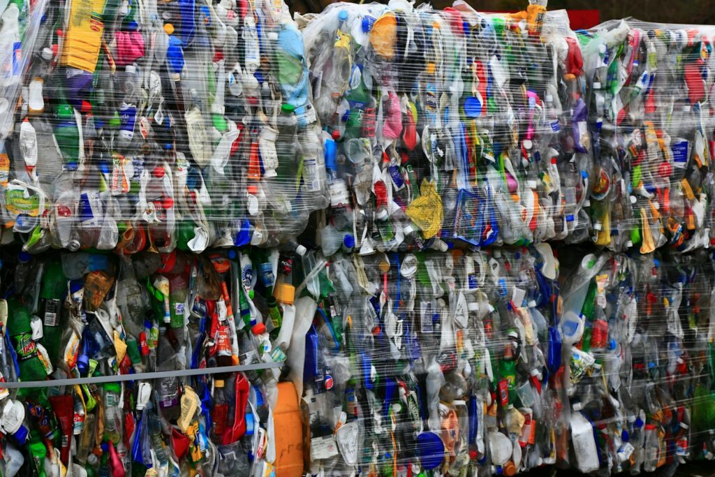 EU tightens plastic waste export rules with new digital tracking system