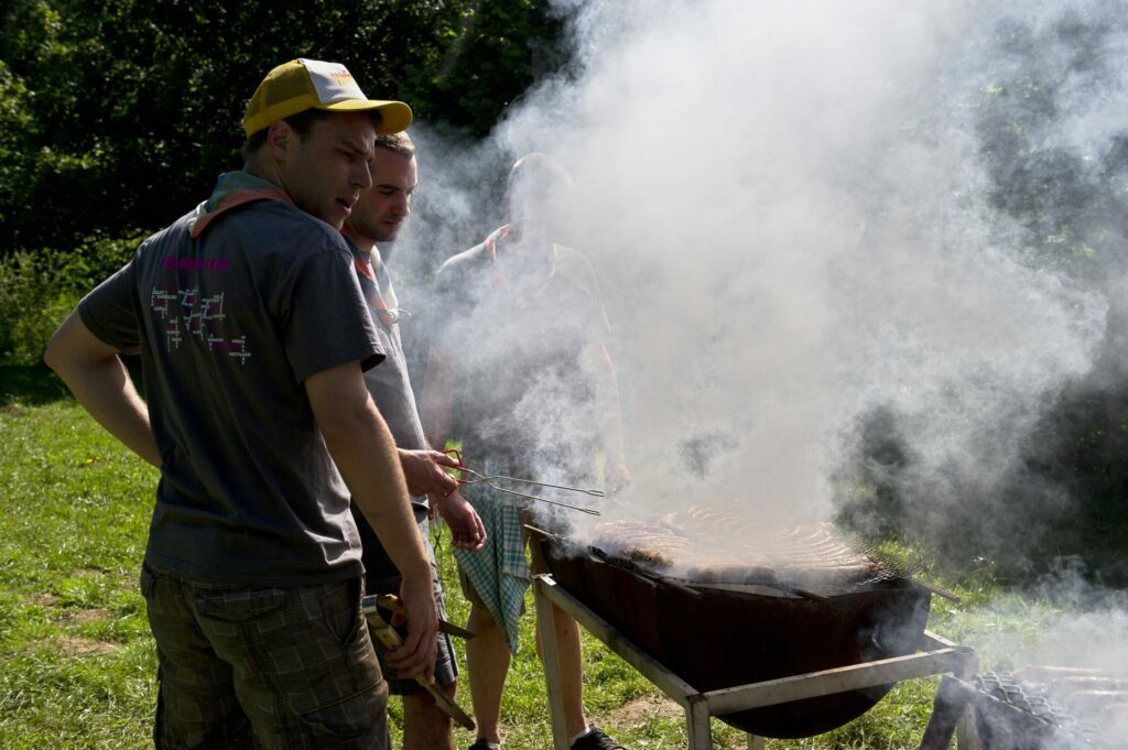 What are the rules for BBQs and drinking alcohol in public in Brussels?