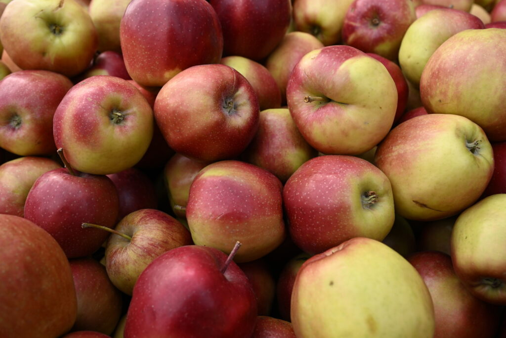 Belgian apples to be sold on Chinese market under 'historic agreement'