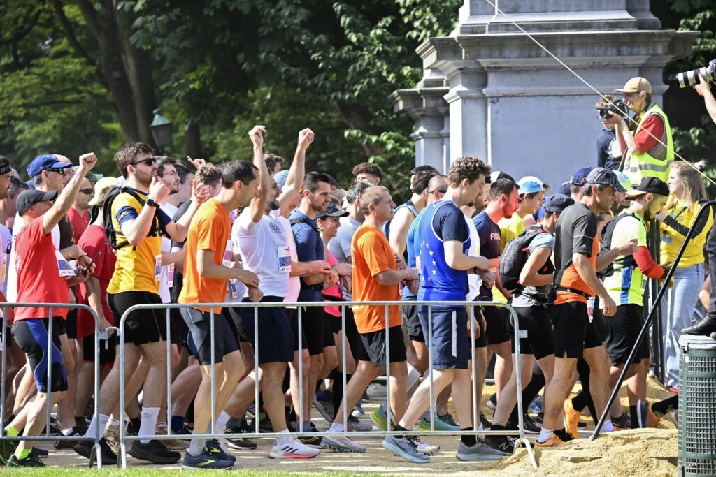 Nearly 50,000 athletes prepare to tackle 20 km of Brussels race