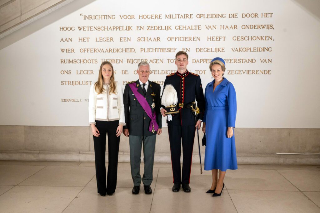 Belgium allows royal family members to join military