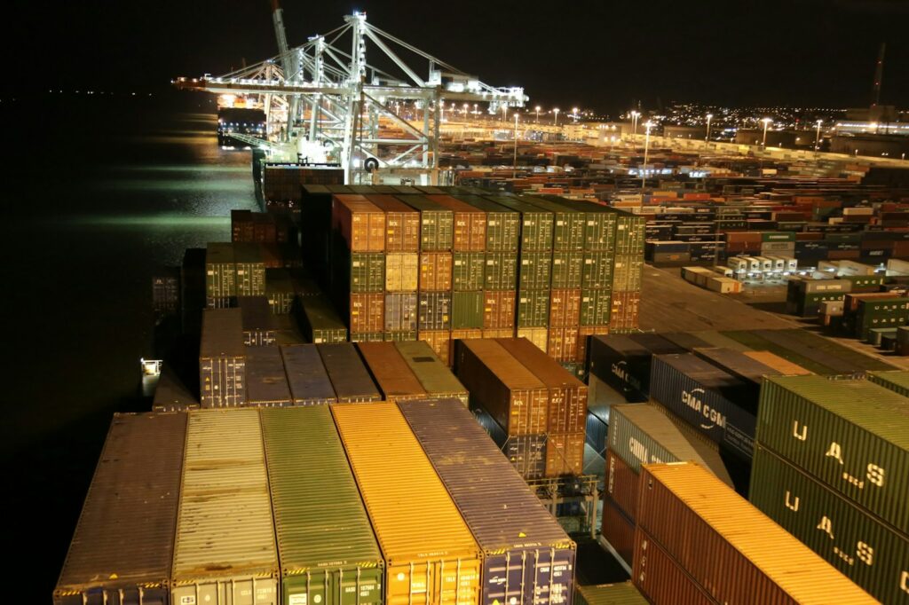 EU trade surplus shrinks as machinery exports drop, energy costs soar