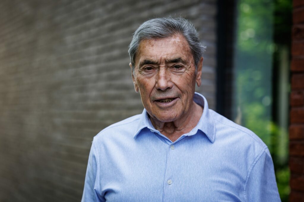 Monument for former Belgian cyclist Eddy Merckx vandalised
