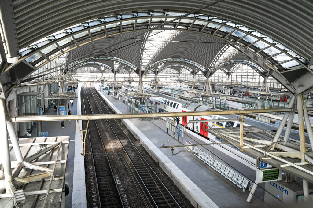 Leuven station reopens after false bomb threat