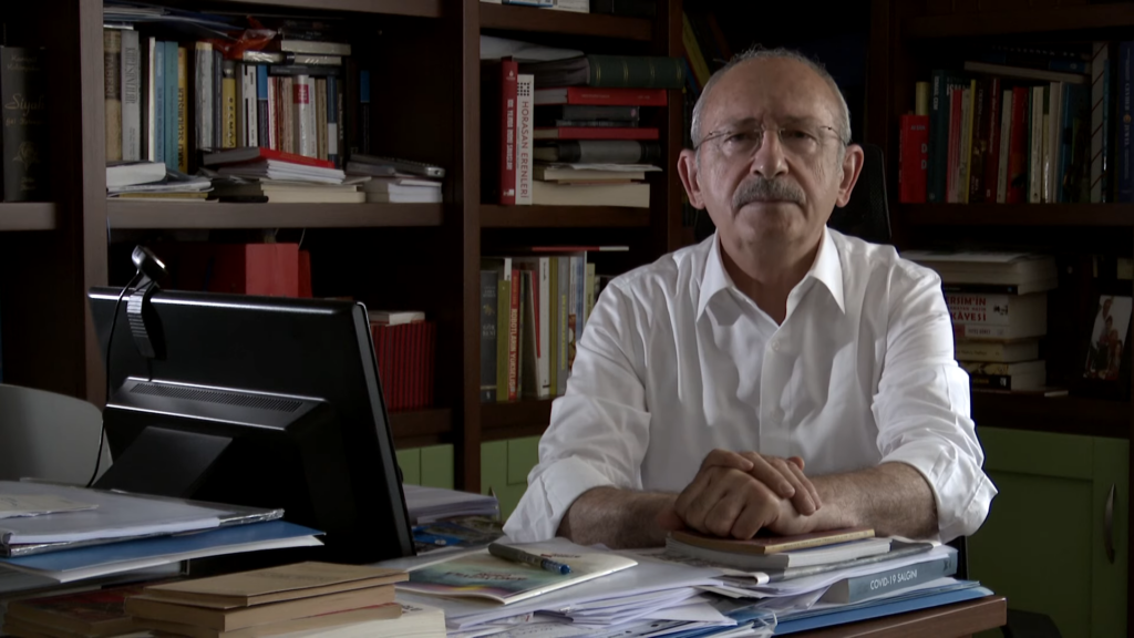 Court suspends board of Turkey's biggest opposition party