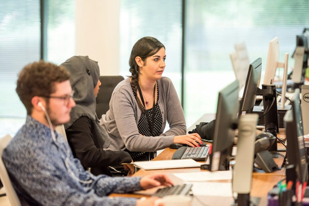 ICT workforce hits 10 million in EU, growth slows sharply in 2025