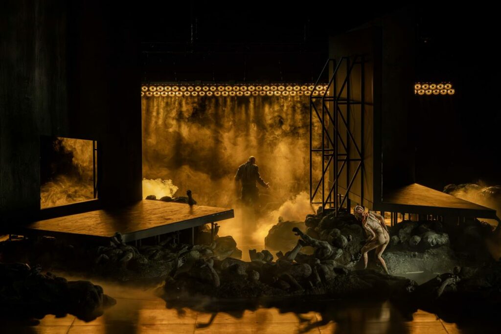 Reclaiming a monster: Medusa at La Monnaie is utterly unlike anything you have seen before