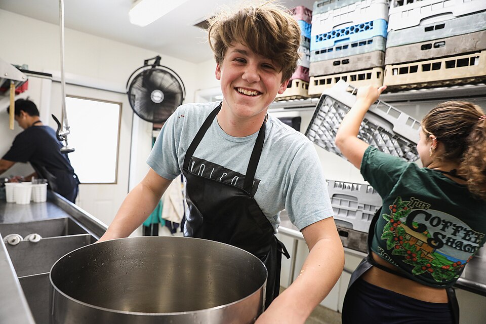 Fifteen-year-olds now allowed to do light, non-industrial jobs