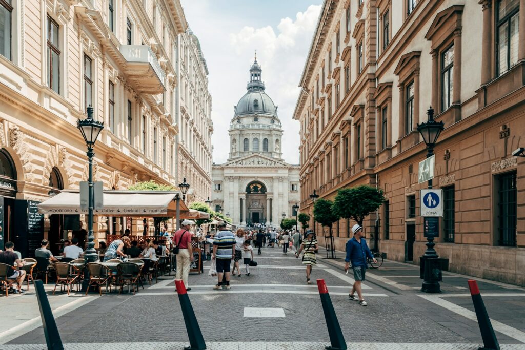 €6b EIB plan targets clean energy, small businesses, climate resilience