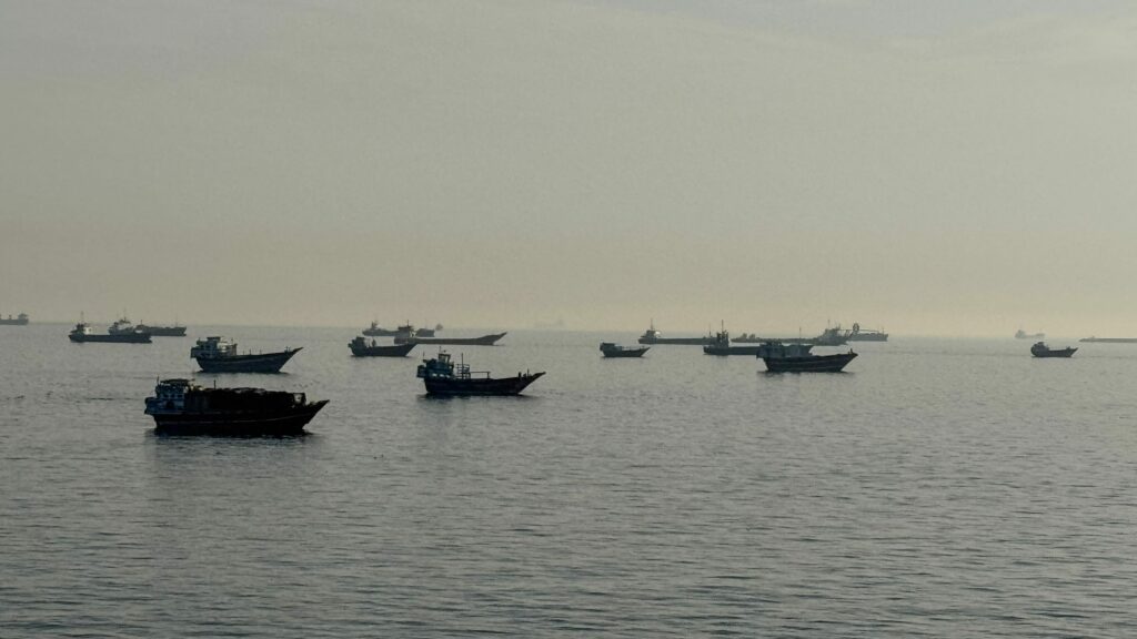 Strait of Hormuz can only reopen if US withdraws all troops